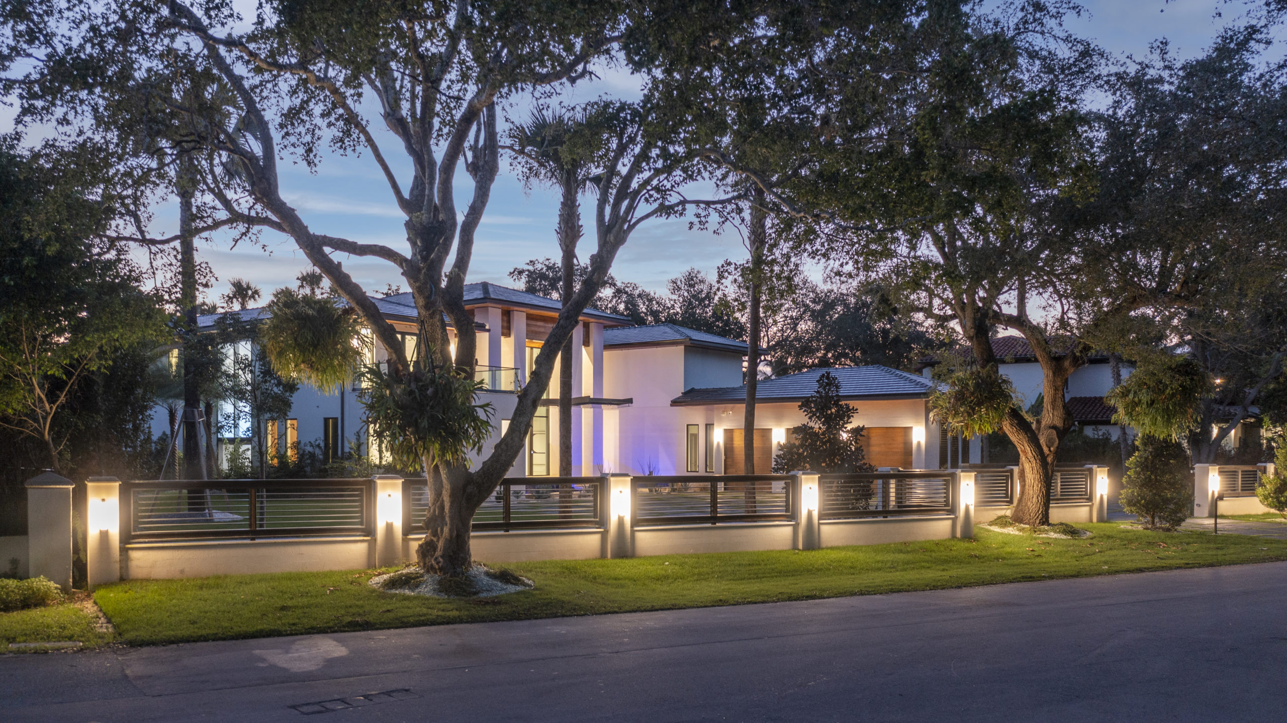 Aqua Azure Residence