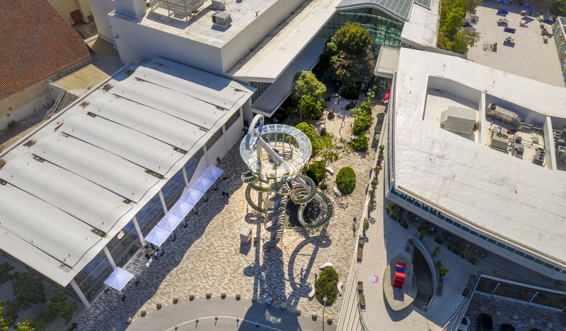 Aventura Slide Tower