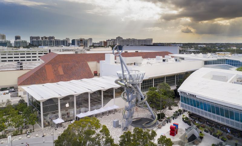 Aventura Slide Tower
